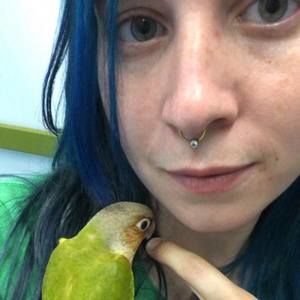 Meet your Posher, Carrie-ellen